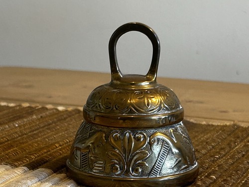 Antique embossed solid round - antique,