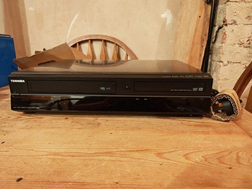 Toshiba dvr20 dvd recorder - toshiba,