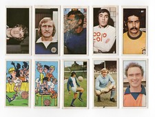 20 VINTAGE 1970s FOOTBALL