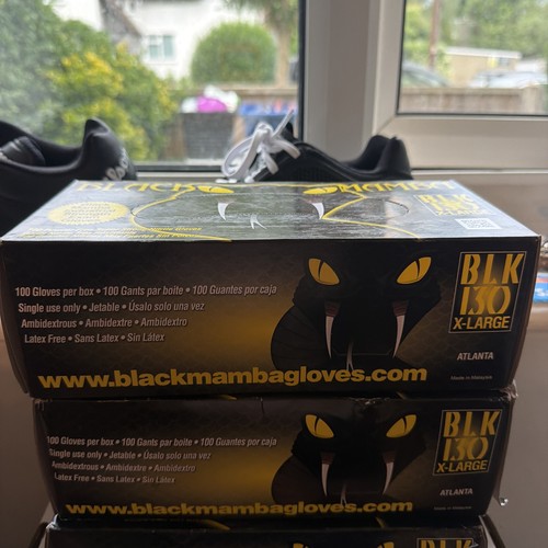 Black mamba nitrile disposable - mamba,
