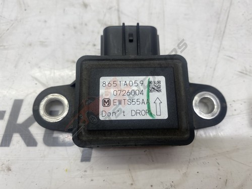 2011 mitsubishi l200 - 2011,