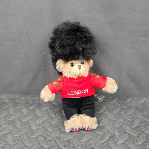 London guardsman teddy - london,