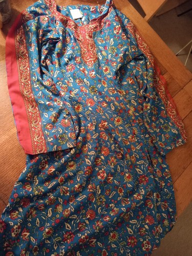 Beach cover jewelled - up, uk