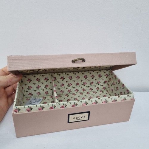 Gucci pink makeup box - pink,