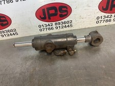 Hydraulic steering ram X Kubota L3300 4wd compact tractor / D1703...£250+VAT