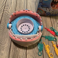 2017 Shark Bite Board Game 12