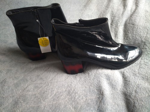 Nwt primark patent ladies - primark,