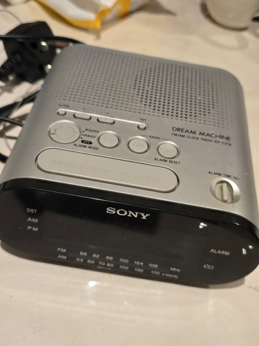 Sony dream machine icf c218 - sony,