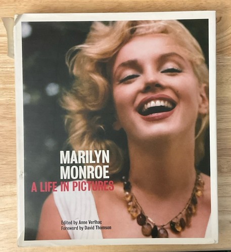 Marilyn monroe life - marilyn, in