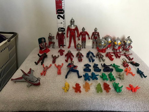 Ultraman figure set - ultraman,