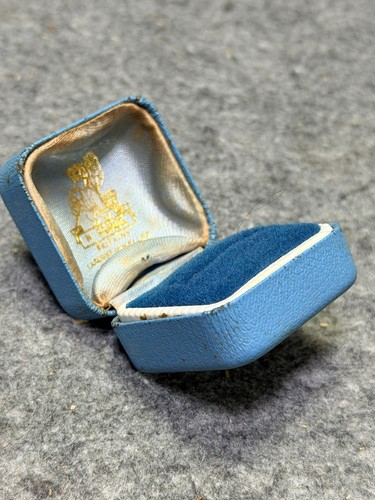 Vintage ring box blue - ring,
