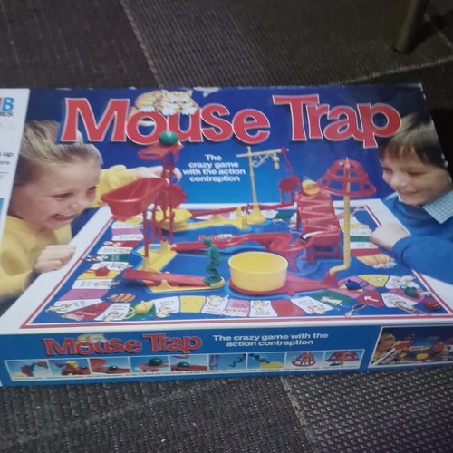 Mouse trap game board - mouse,