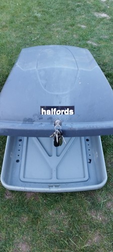 Halfords 540390 250l roof - halfords,