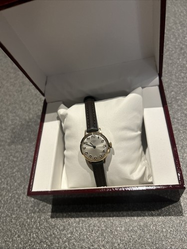 Rotary 9ct gold luxury swiss - luxury,
