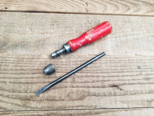 Vintage detachable screwdriver - detachable,