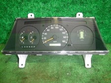 Toyota Hiace TRH124 Speed Meter speedometer 83800-26372