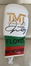 Floyd Mayweather Jr Signed Boxing Glove With Goldstar COA
