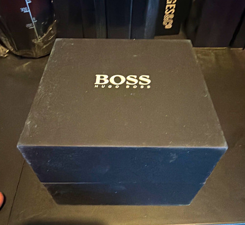 Hugo boss men blue dial - hugo,