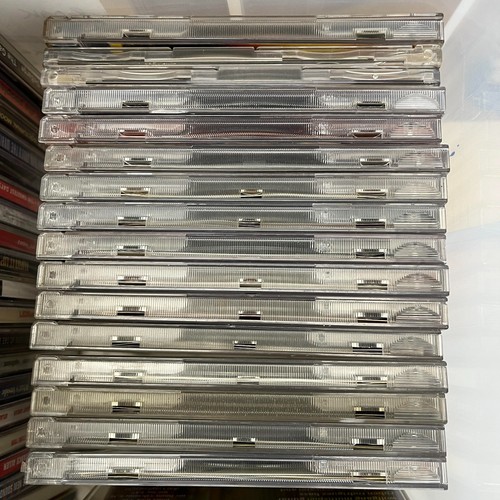 100 cds albums job - cds,