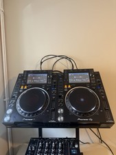 Pioneer CDJ 2000 Nexus 2 Pair