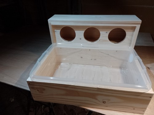 Rabbit hay feeder - rabbit,
