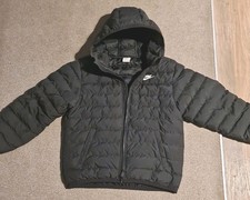 Nike Jacket 9 to 10  147-158cm
