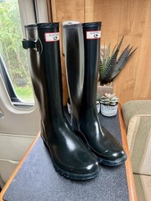 Vintage Hunter Huntress Black