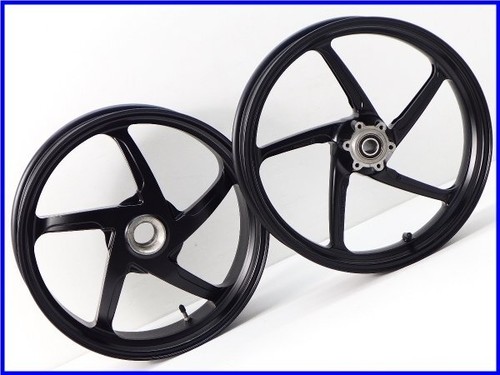Ducati 2000 996sps - 2000, genuine