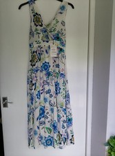 Zara White & Blue Floral Print