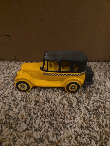 Vintage avon 1926 checker - vintage,