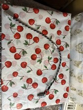 Genuine VW MFi-certified Lightning to USB 'C' cable 30cm (12'') Genuine