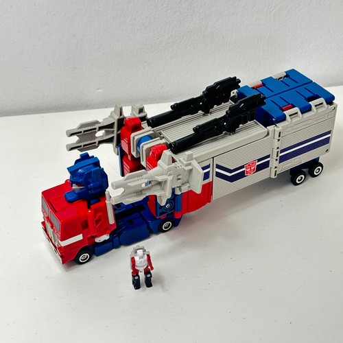 Transformers optimus prime - optimus,