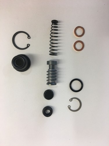 Triumph speed triple 750 900 - 750,