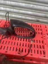 Skoda Yeti 4x4 13-17 Wing Mirror Electric Right Side BLACK 5L0857934