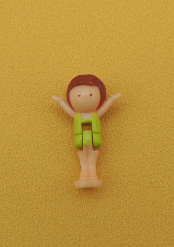 Polly pocket pink figure - polly,