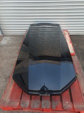 Halford Exodus 470L Glossy black roof box