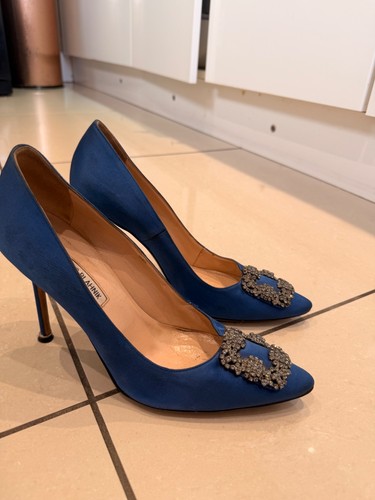 Manolo blahnik blue - manolo,