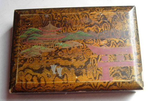 Japanese lacquer box with