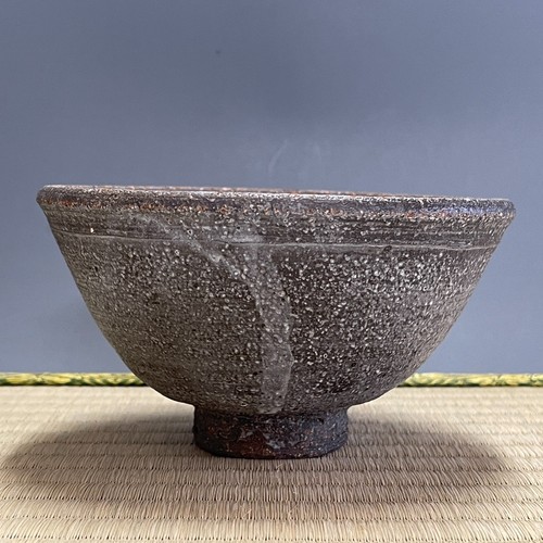 H084 japanese pottery - h084,