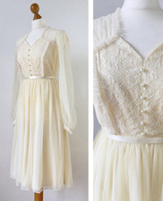 Stunning Vintage 70s Chiffon