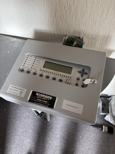 Kentec series 8000 fire alarm - kentec,