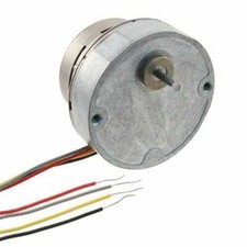 1 x STEP MOTOR PM GEARED