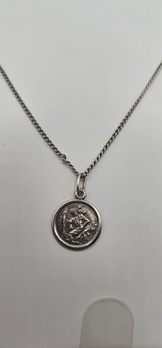 835 silver round - 835,