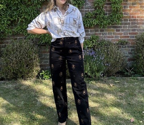 Vintage size black horse - m, 10