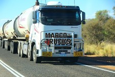 Truck photo Volvo FH16 tanker