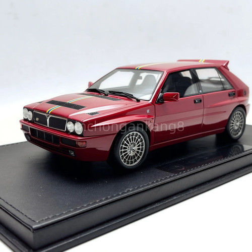 Lancia delta 1995 hf - 1/18,