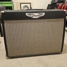 Traynor YCV40T Guitar Valve Amplifier With Channel Switch Pedal