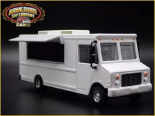 DELIVERY STEP VAN FOOD TRUCK