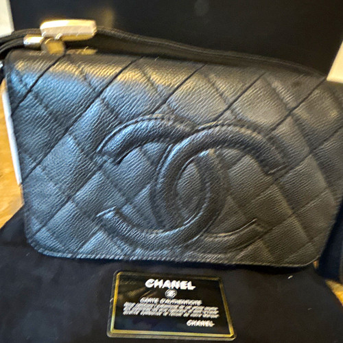 Chanel black quilted leather - black,