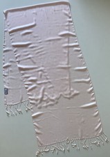 ££ A Pale Pink Vintage Ladies Fringed Pashmina Scarf By Pennucci